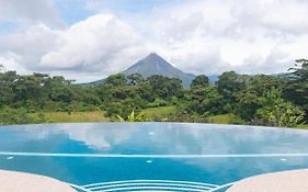 Arenal Lodge in Costa Rica